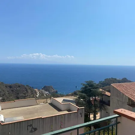 Valenza Apartment *