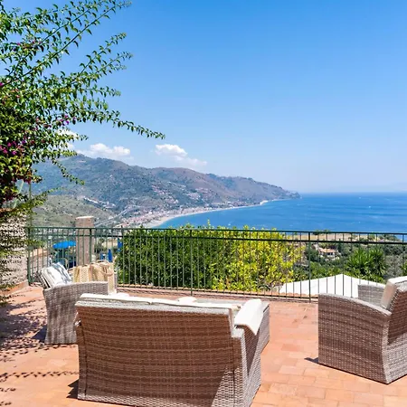 Valenza Apartament Taormina